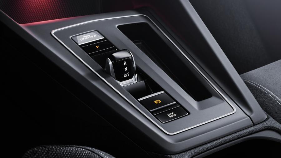 Детали интерьера Volkswagen Golf Style 2020 года  (WW) (фото 37 из 97)